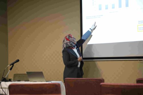 سمینار دکتر مریم کرباسی در رویداد جامع معدن و صنایع معدنی